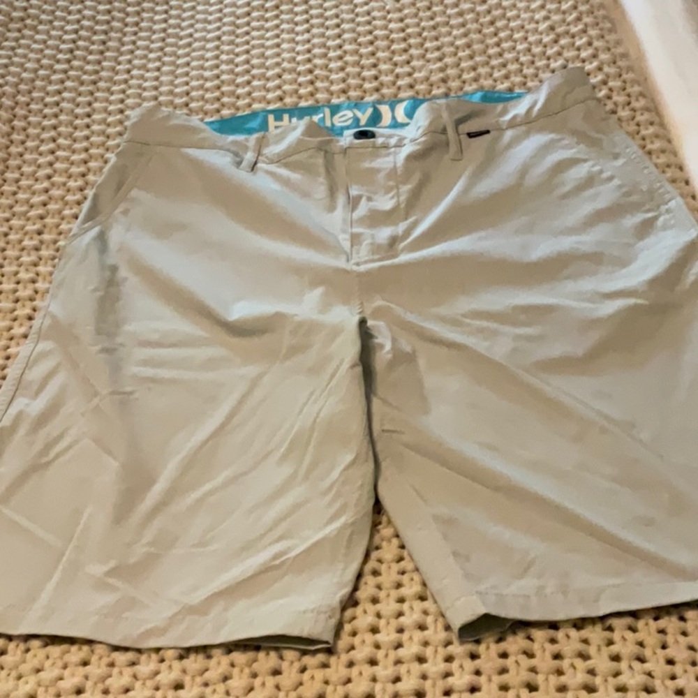 Hurley Men's Gray Shorts